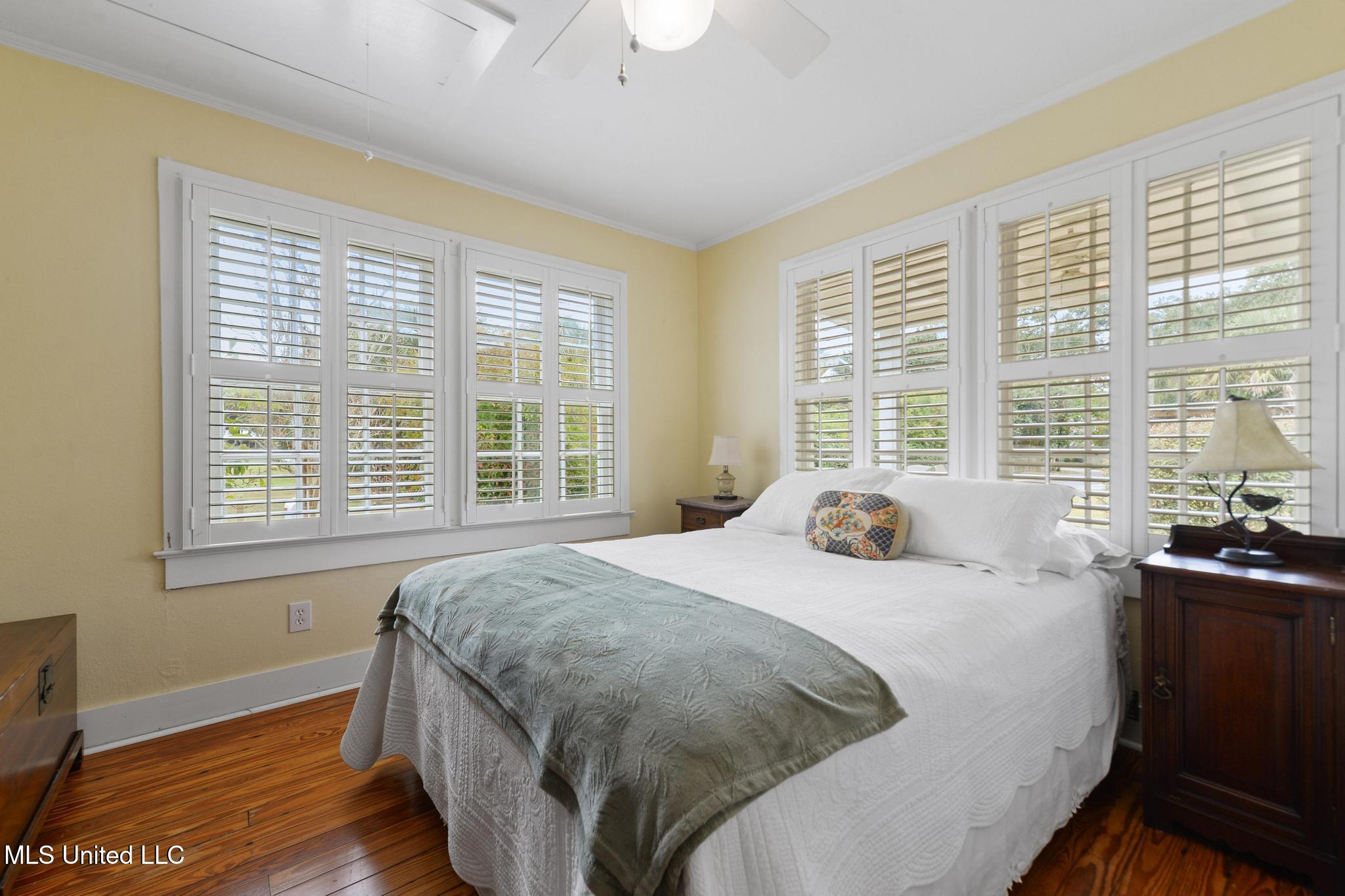 321 State Street Bay St. Louis, MS 39520 - Photo 15 of 32 015