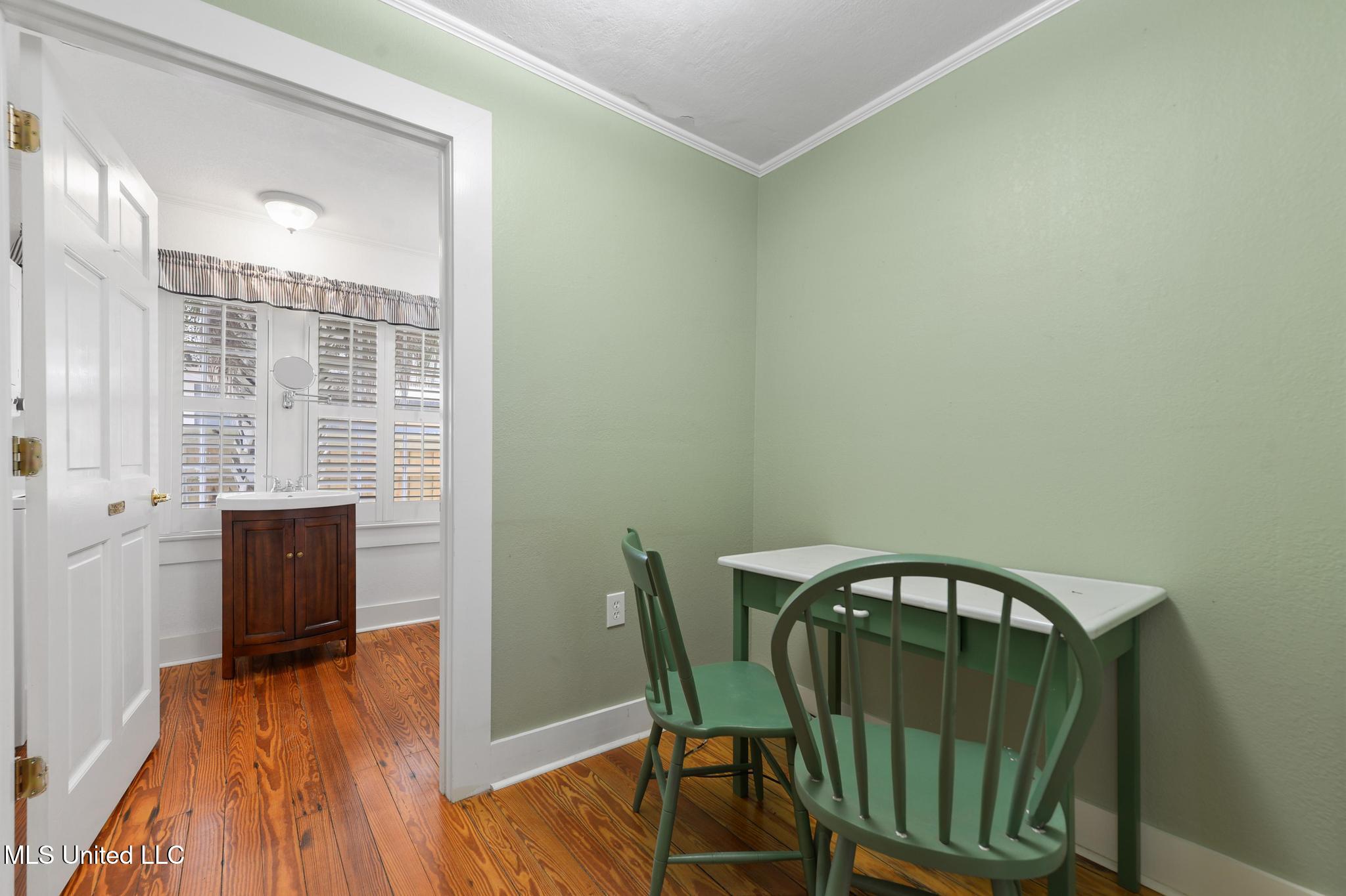 321 State Street Bay St. Louis, MS 39520 - Photo 17 of 32 017