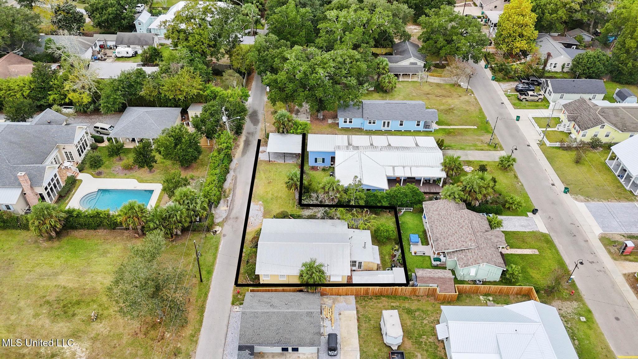 321 State Street Bay St. Louis, MS 39520 - Photo 29 of 32 029