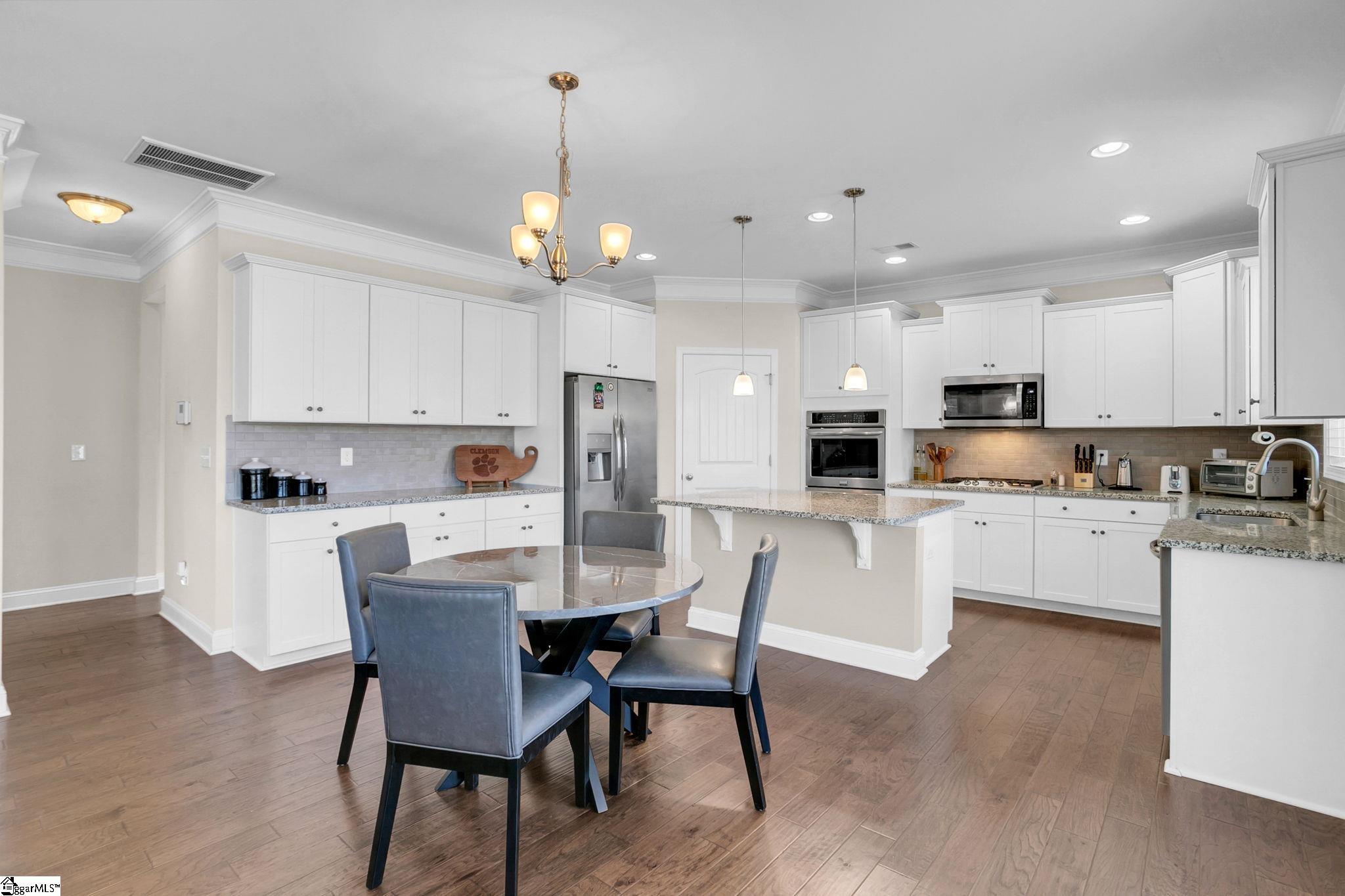 104 Dahlia Lane Easley, SC 29642 - Photo 5 of 49