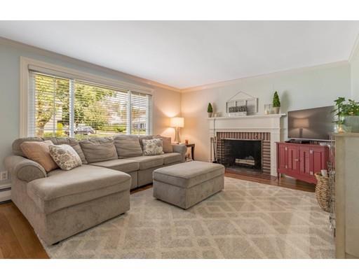 17 Butterworth Road Beverly, MA 01915 - Photo 3 of 24 Gallery Image 3