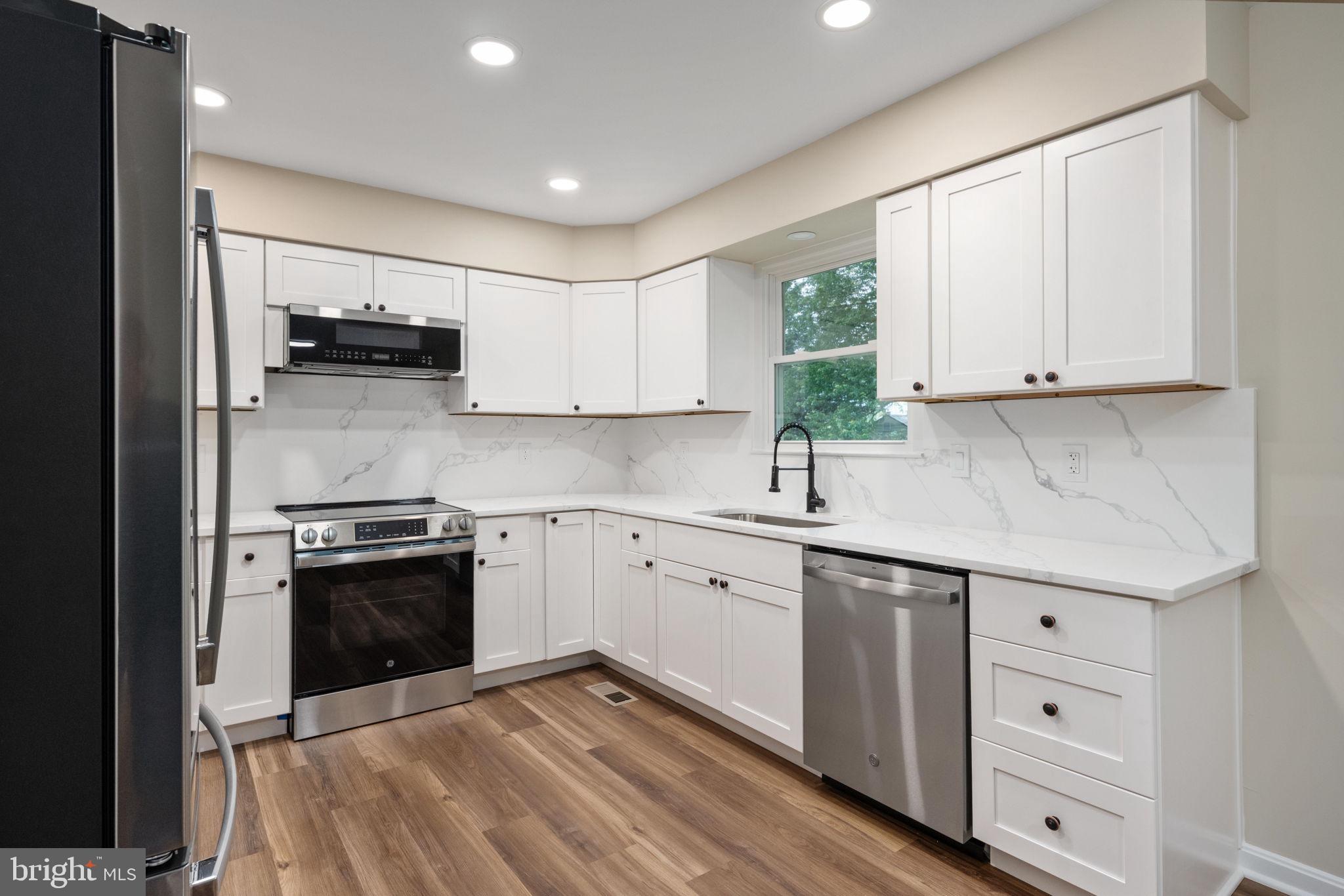 22 Buck Road Stafford, VA 22556 - Photo 4 of 42 Gallery Image 4