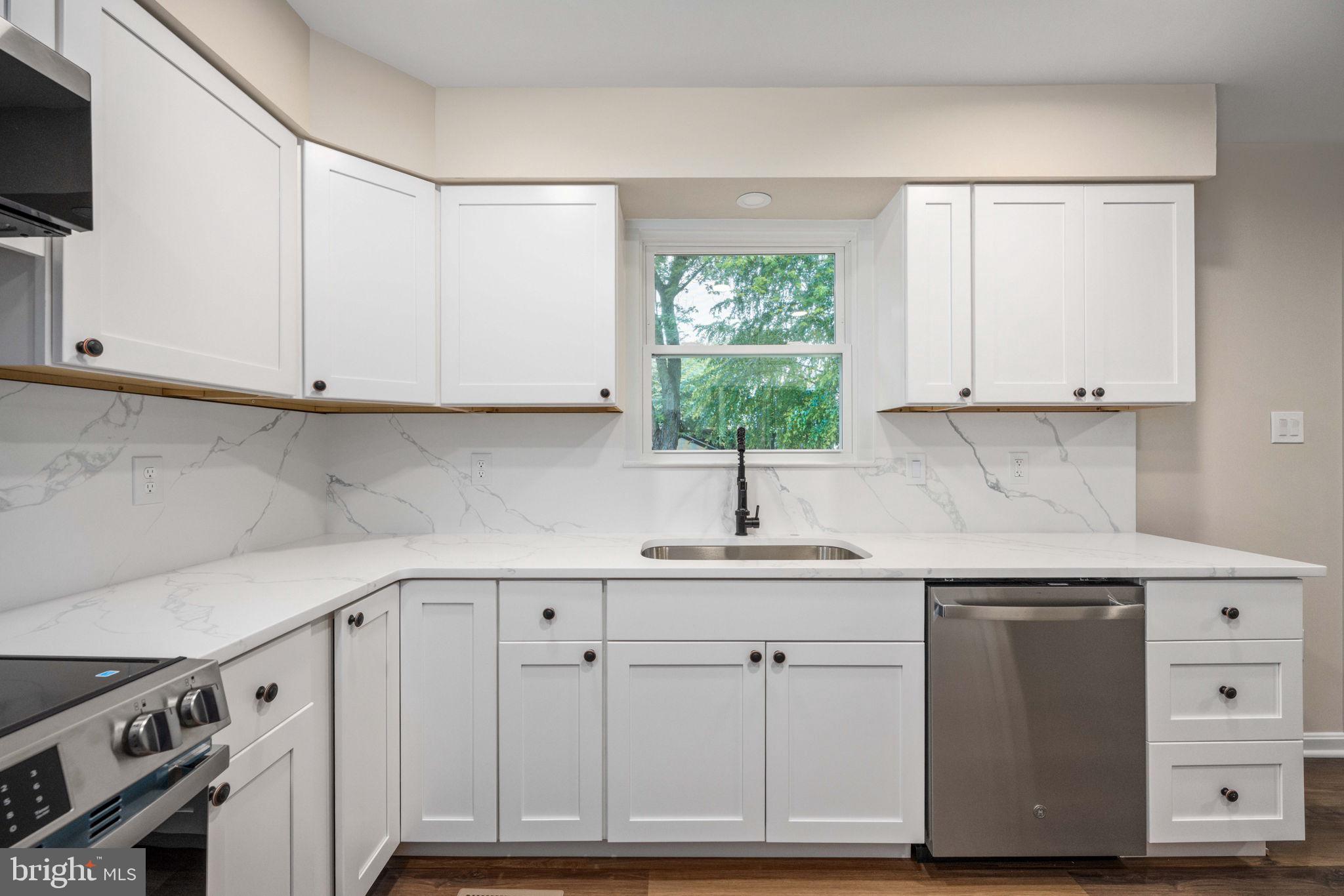 22 Buck Road Stafford, VA 22556 - Photo 5 of 42 Gallery Image 5