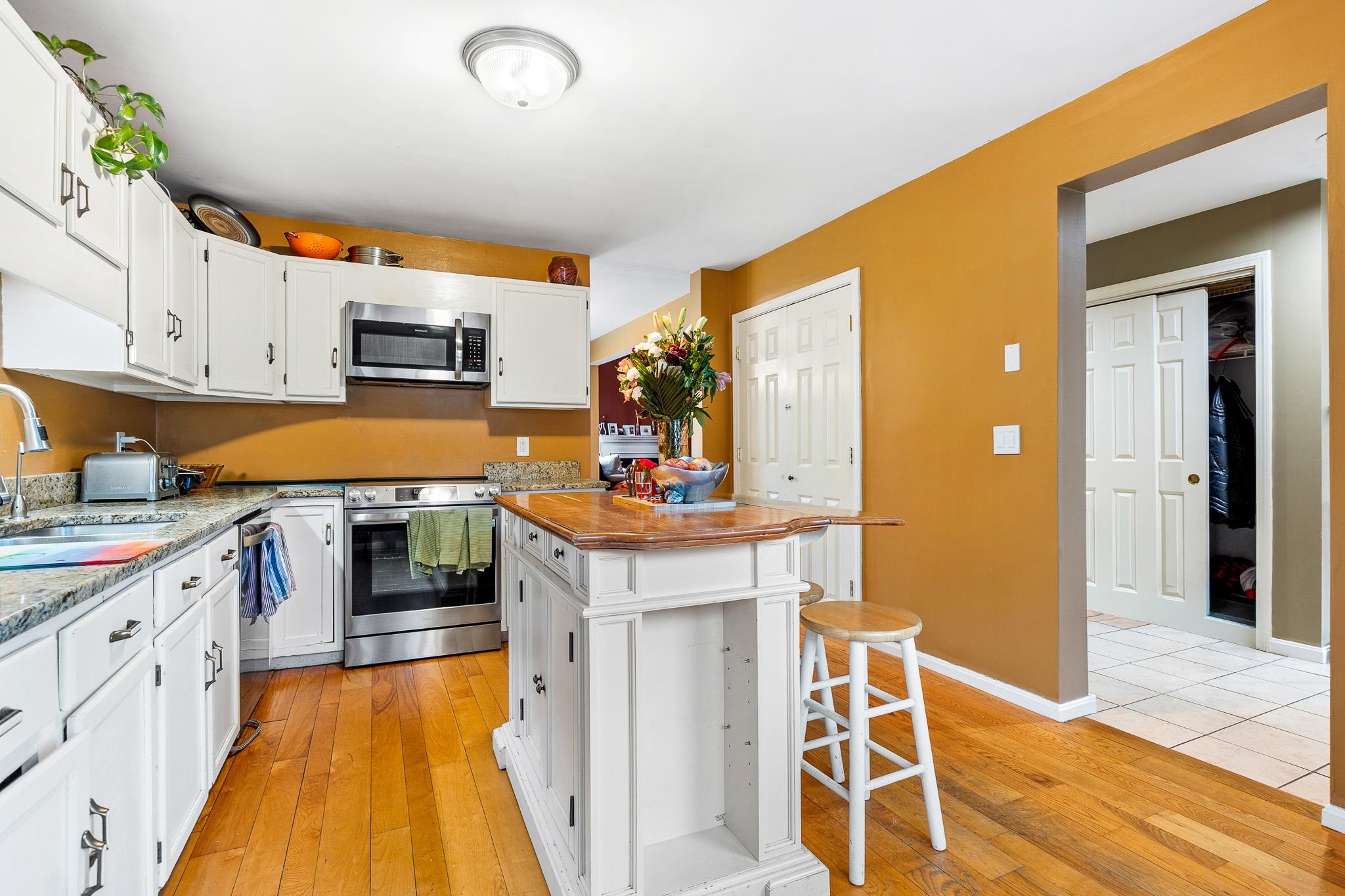 9 Bristol Hill Road Windham, NH 03087 - Photo 8 of 18