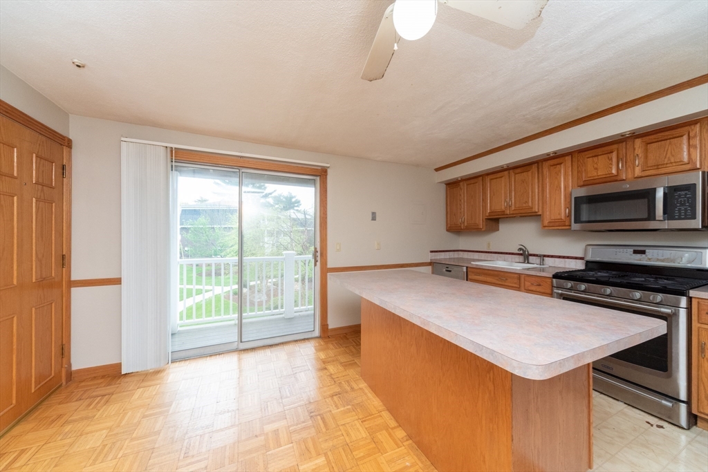 44 Will Drive, Unit 58 Canton, MA 02021 - Photo 6 of 34