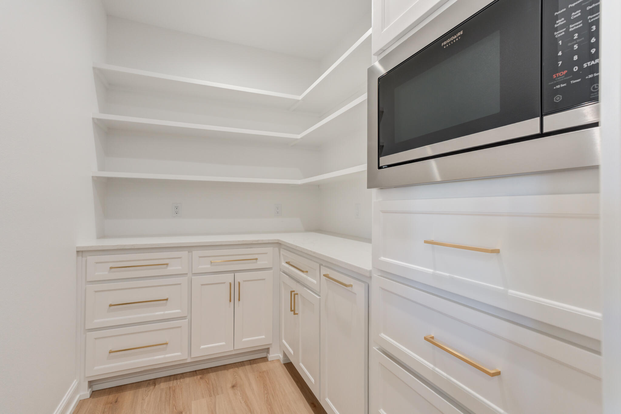 4602 140th Street Lubbock, TX 79424 - Photo 22 of 56 a view of an empty walk in closet