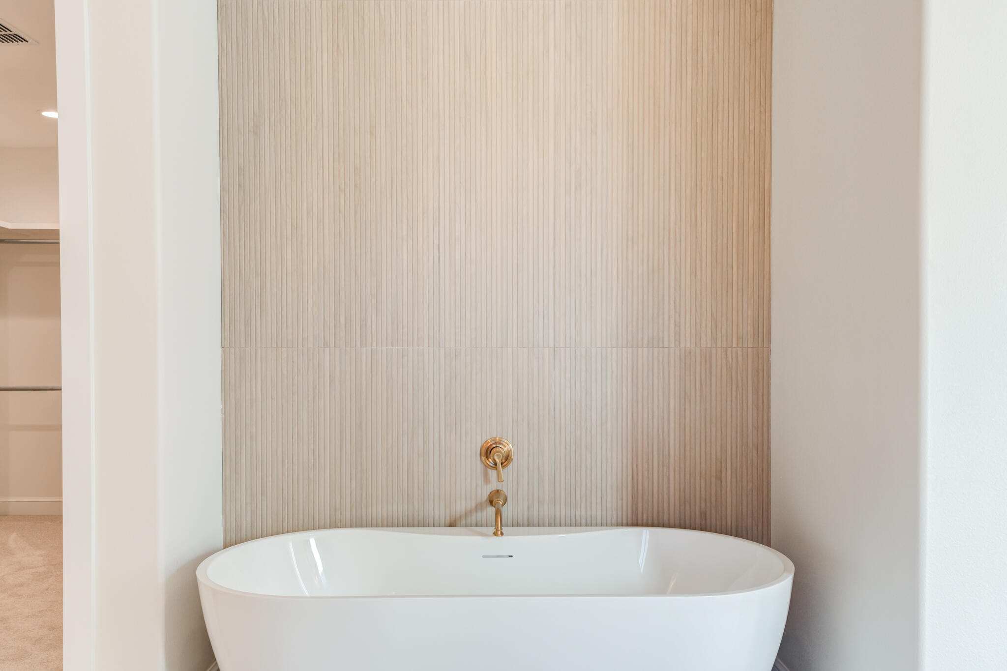 4602 140th Street Lubbock, TX 79424 - Photo 32 of 56 4602-140th-St_Lubbock-TX_47_Primary-Bath