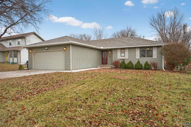 $260,000 | 2806 Southwest Arvonia Place, Topeka, KS 66614