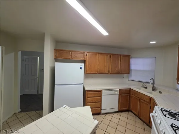 $1,775 | 6561 Avon Court, Las Vegas, NV 89108