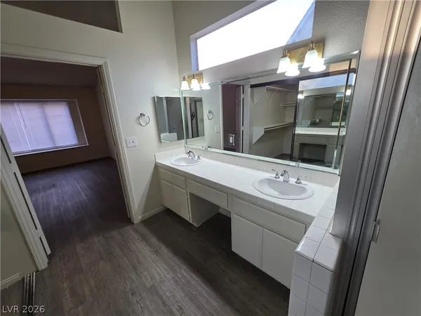 $1,775 | 6561 Avon Court, Las Vegas, NV 89108