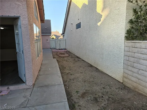 $1,775 | 6561 Avon Court, Las Vegas, NV 89108