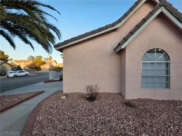 $1,775 | 6561 Avon Court, Las Vegas, NV 89108
