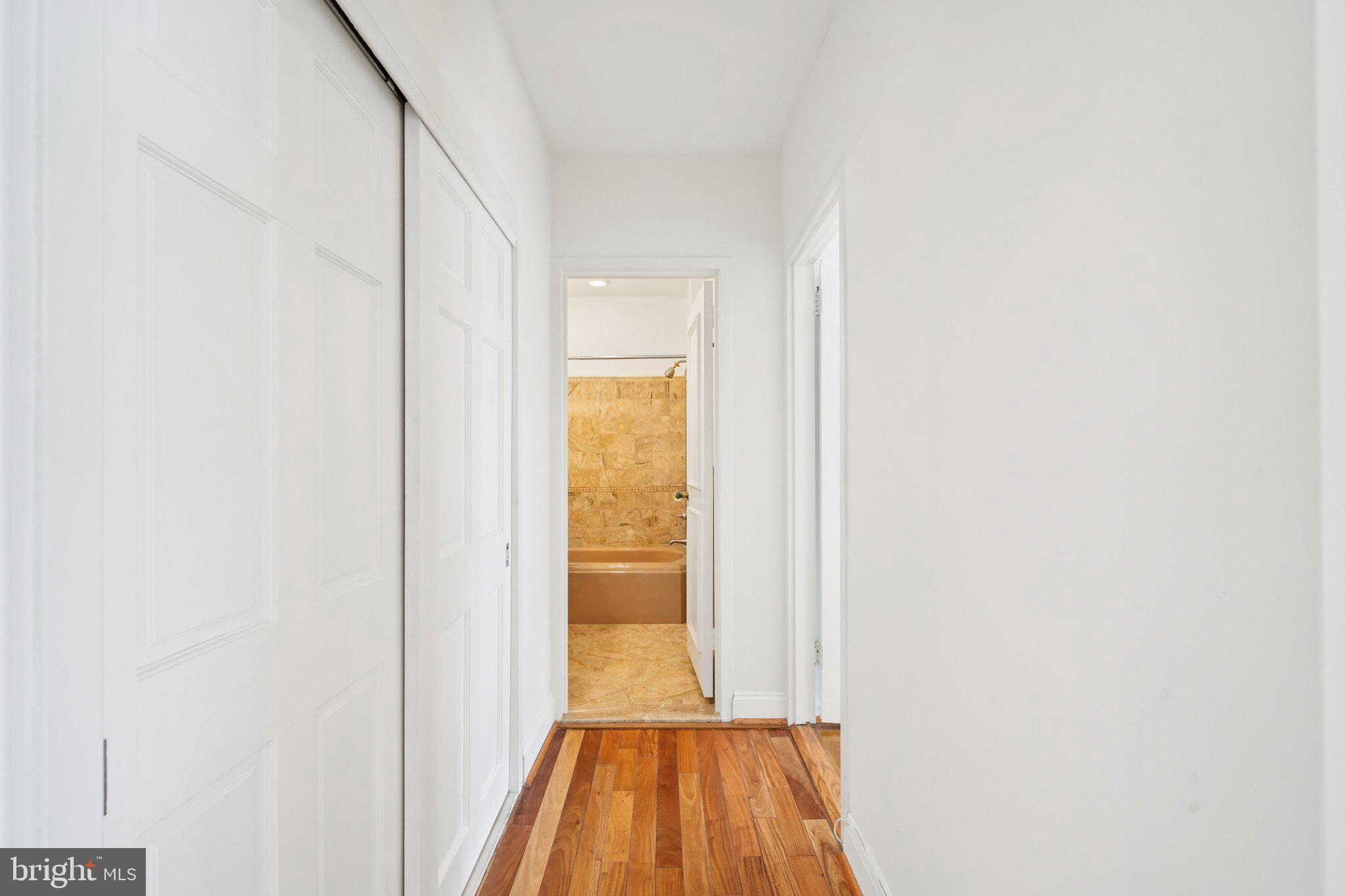 220 West Rittenhouse Square, Unit 8B Philadelphia, PA 19103 - Photo 22 of 31