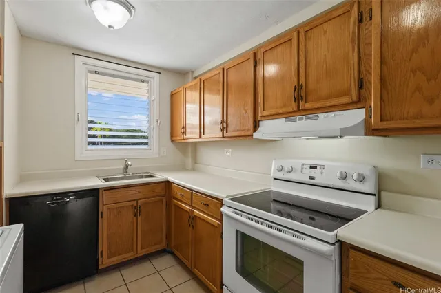 $575,000 | 14 Aulike Street, Unit 306, Kailua, HI 96734