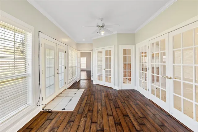 $445,000 | 4012 Woodcrest Lane, Lake Charles, LA 70605