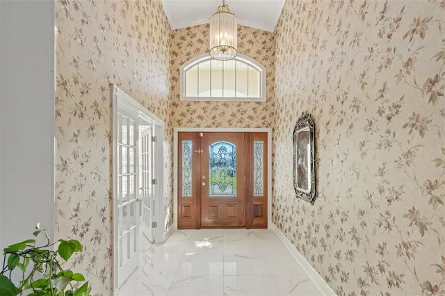 $445,000 | 4012 Woodcrest Lane, Lake Charles, LA 70605