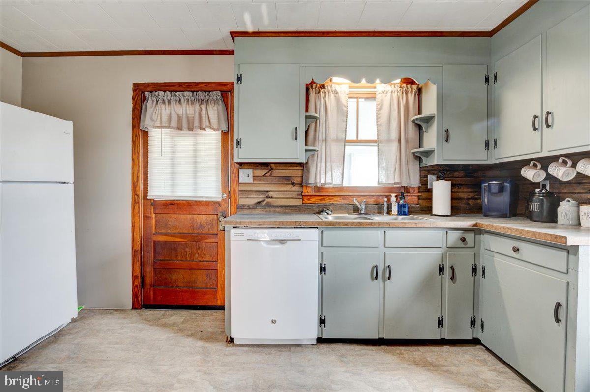9621 Mentzer Gap Road Waynesboro, PA 17268 - Photo 11 of 48 Gallery Image 11