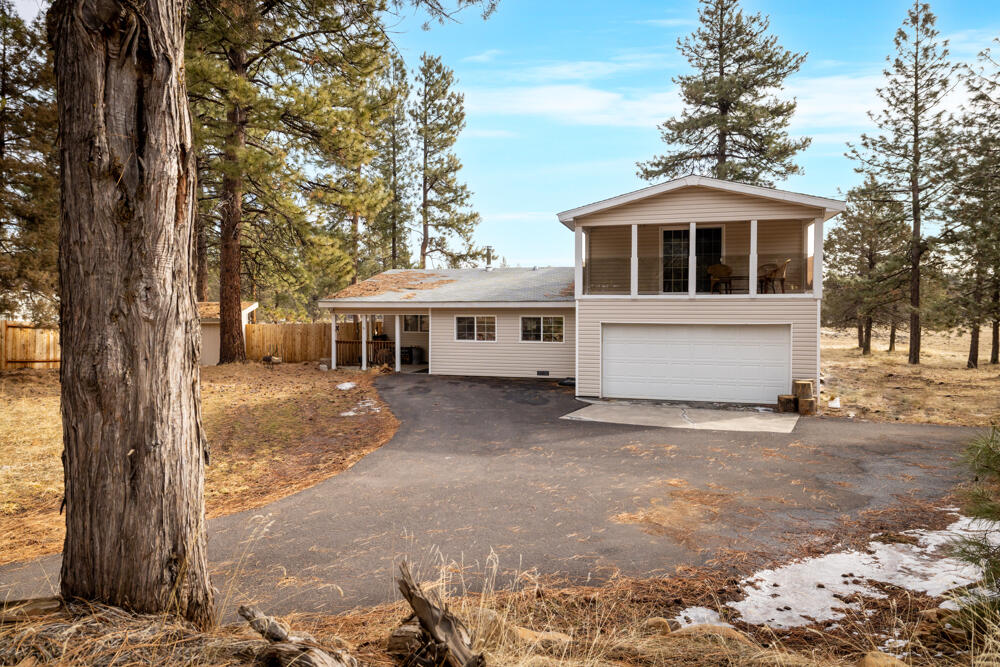 13181 Kann Springs Road Keno, OR 97627 - Photo 2 of 55 00002