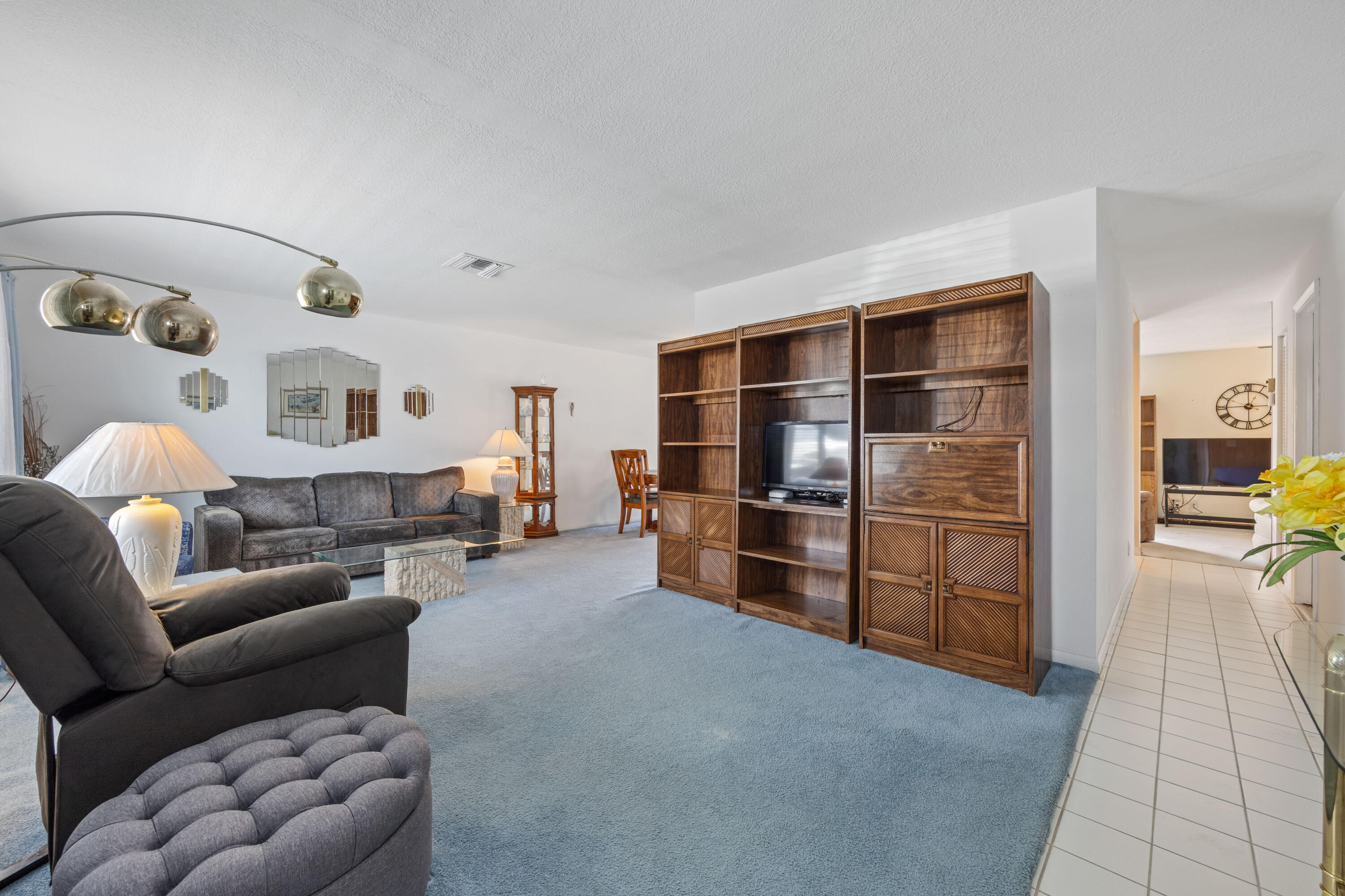 1828 Southwest 17th Street Boynton Beach, FL 33426 - Photo 2 of 21 Living