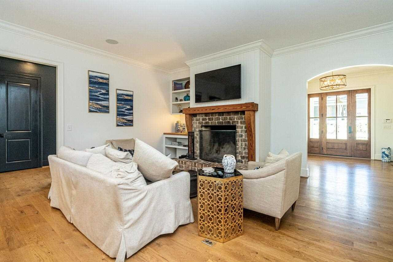 2104 Dunhill Drive Raleigh, NC 27608 - Photo 9 of 30 Photo 9