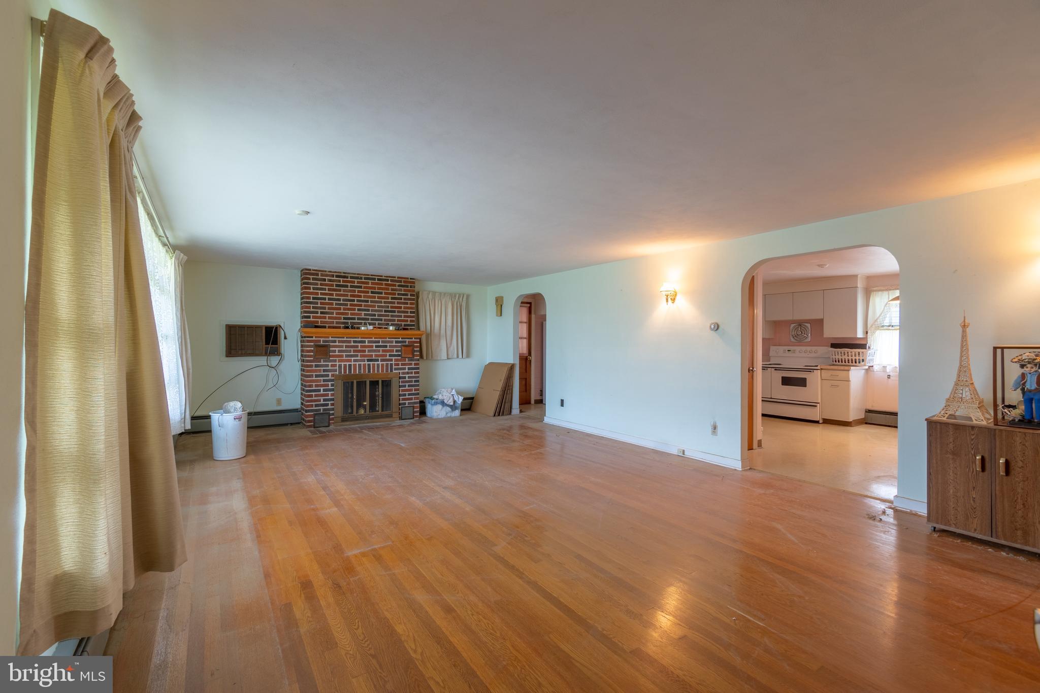 2574 Kutztown Road Pennsburg, PA 18073 - Photo 22 of 44 Gallery Image 22