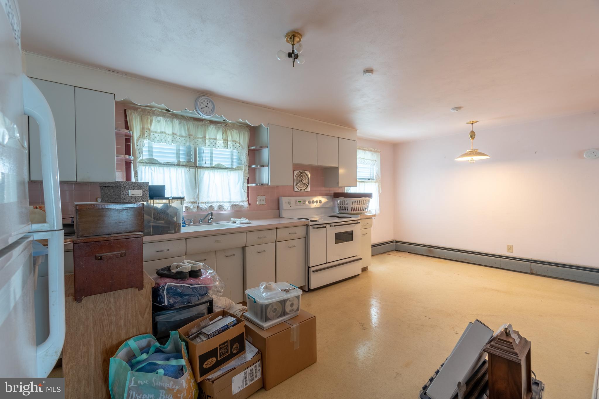 2574 Kutztown Road Pennsburg, PA 18073 - Photo 26 of 44 Gallery Image 26