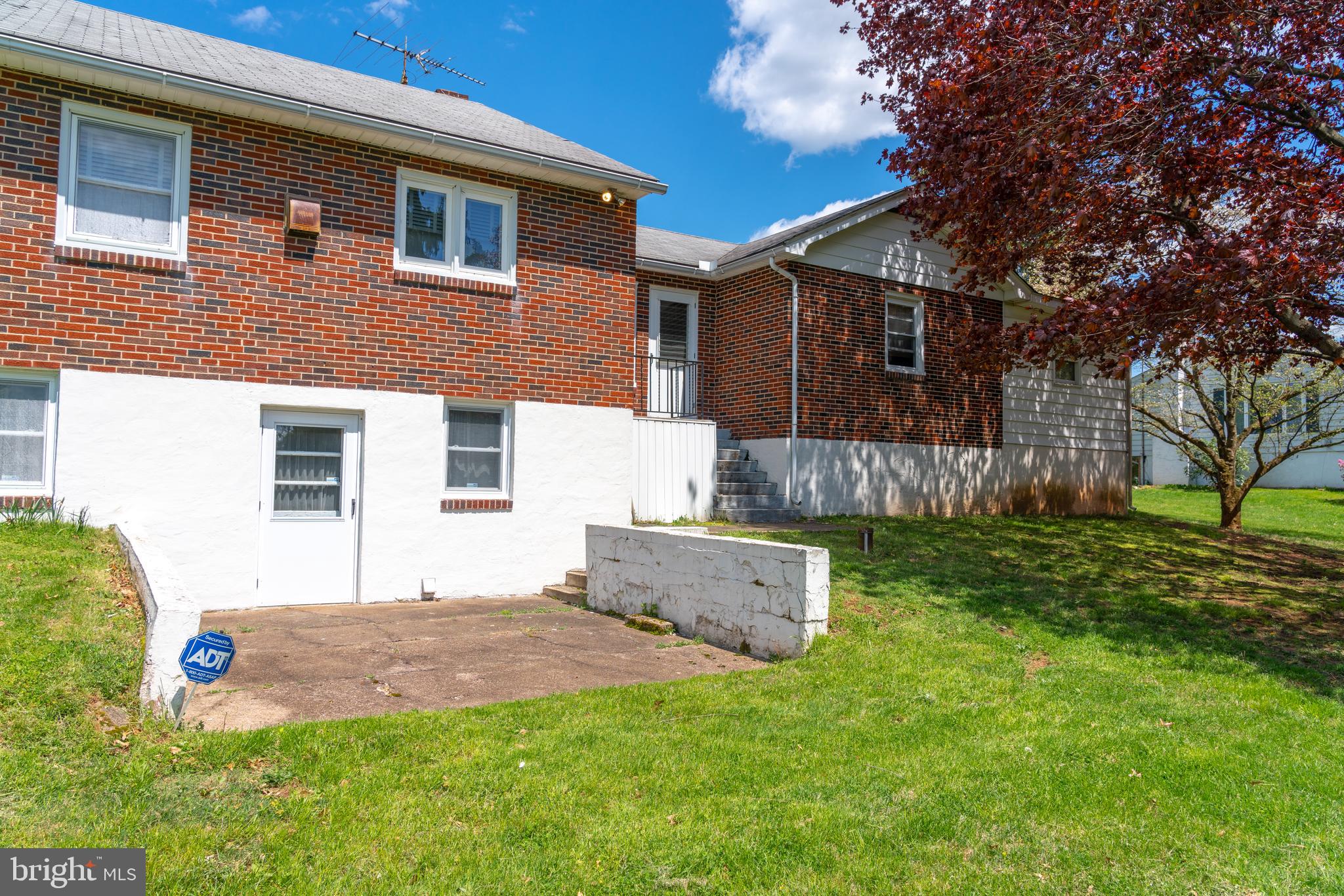 2574 Kutztown Road Pennsburg, PA 18073 - Photo 9 of 44 Gallery Image 9