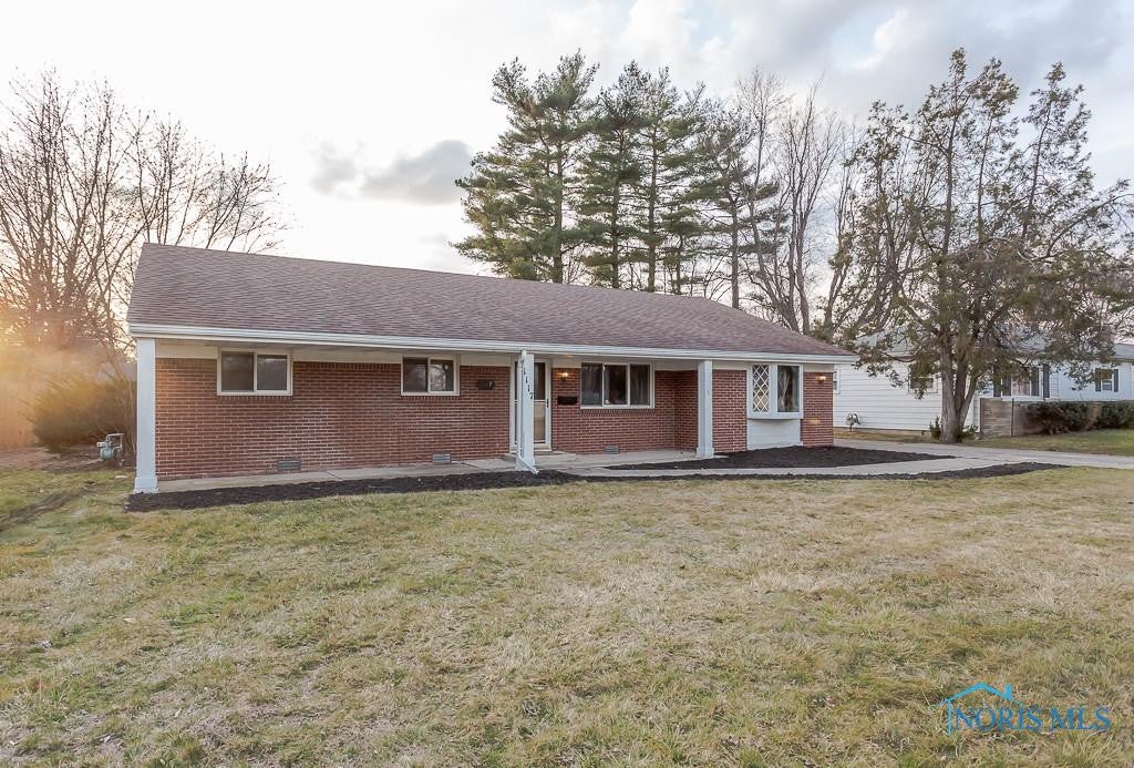 1117 Rochelle Road Toledo, OH 43615 - Photo 3 of 40 Gallery Image 3