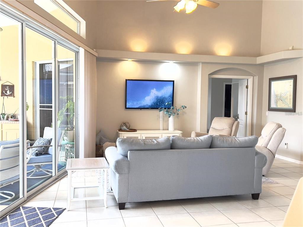 5831 Cleveland Road Venice, FL 34293 - Photo 8 of 20