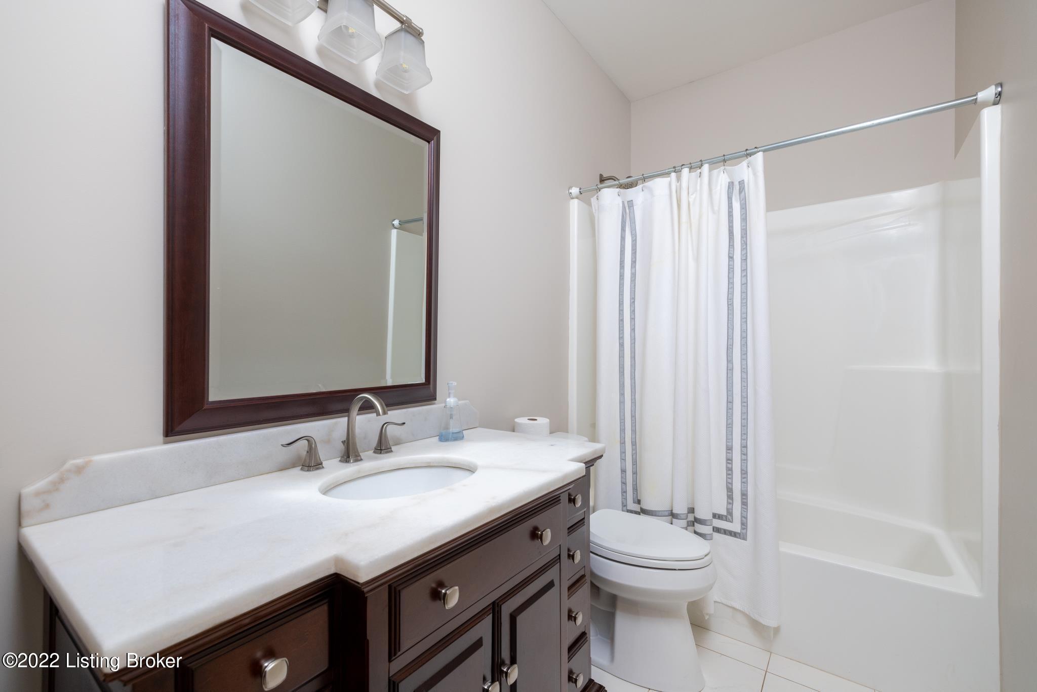 4908 Spring Farm Road Prospect, KY 40059 - Photo 19 of 23 Hall Bath
