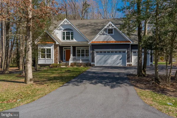 $695,000 | 20 Parker Drive, Millsboro, DE 19966