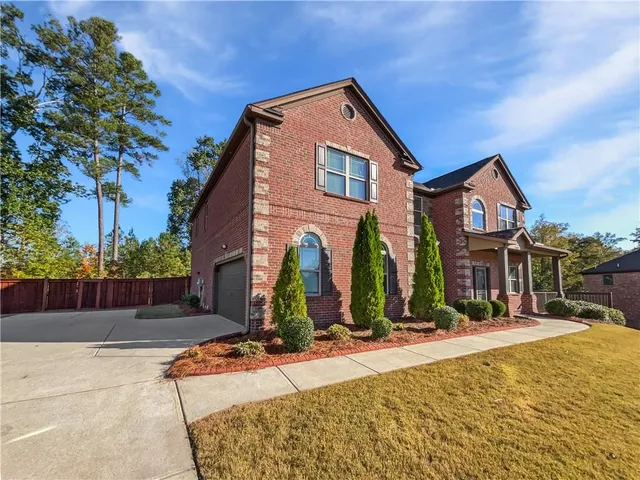 $570,000 | 5657 Casablanca Lane, Atlanta, GA 30331