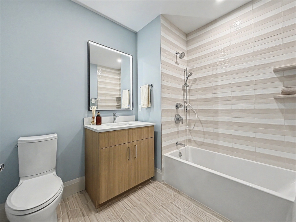 34 Oak Street, Unit 102 Boston, MA 02136 - Photo 16 of 29