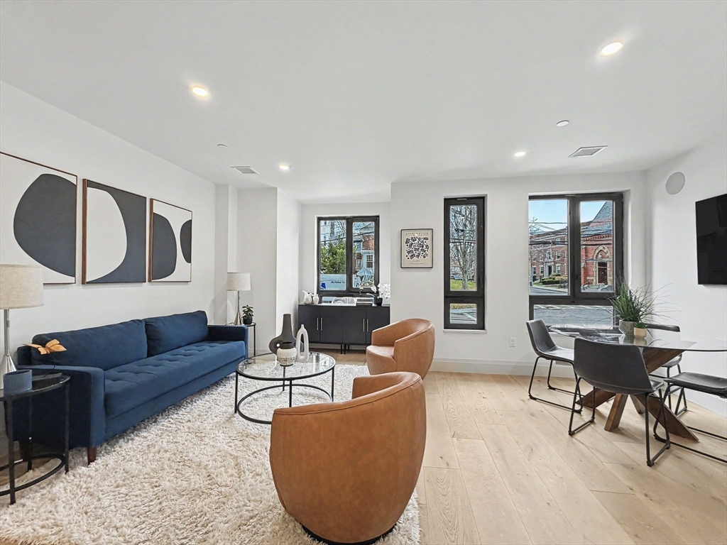 34 Oak Street, Unit 102 Boston, MA 02136 - Photo 6 of 29