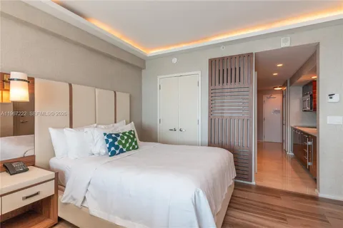 $599,000 | 551 North Fort Lauderdale Beach Boulevard, Unit H1715, Fort Lauderdale, FL 33304