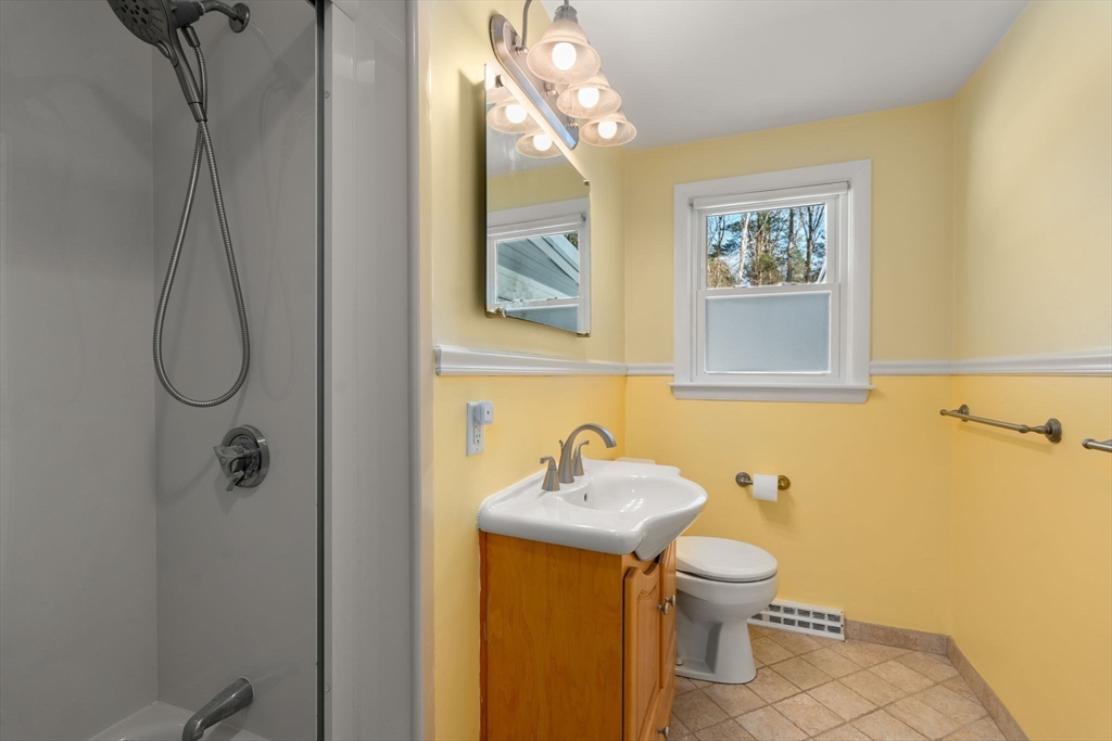 19 Rolling Lane Framingham, MA 01701 - Photo 11 of 30