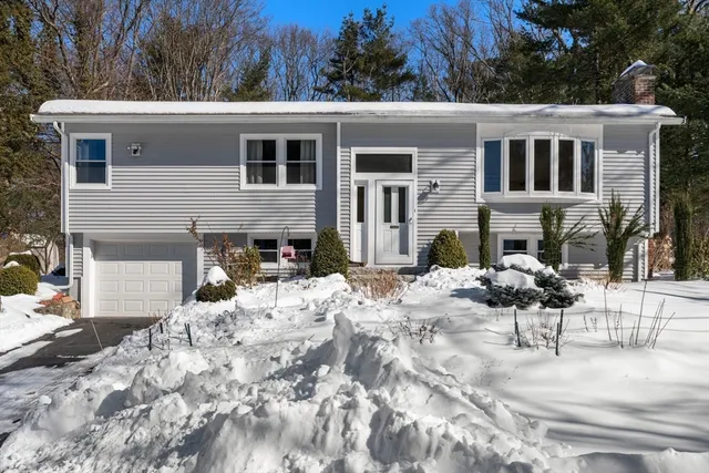 $775,000 | 19 Rolling Lane, Framingham, MA 01701