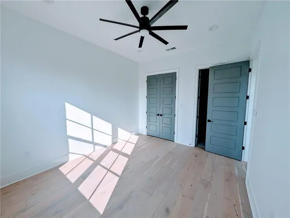$869,900 | 11 Cocos, Kenner, LA 70065