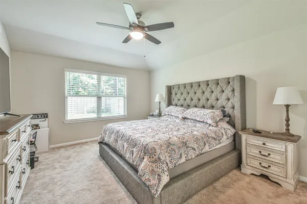 $2,500 | 19111 Friesian Stallion Drive, Tomball, TX 77377