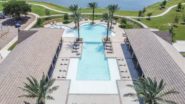 $2,450 | 19111 Friesian Stallion Drive, Tomball, TX 77377