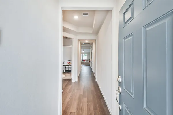 $2,500 | 19111 Friesian Stallion Drive, Tomball, TX 77377