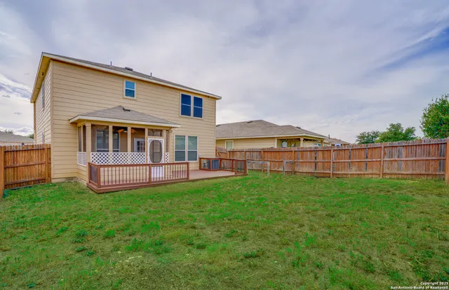 $2,100 | 11905 Fieldcrest Run, San Antonio, TX 78254