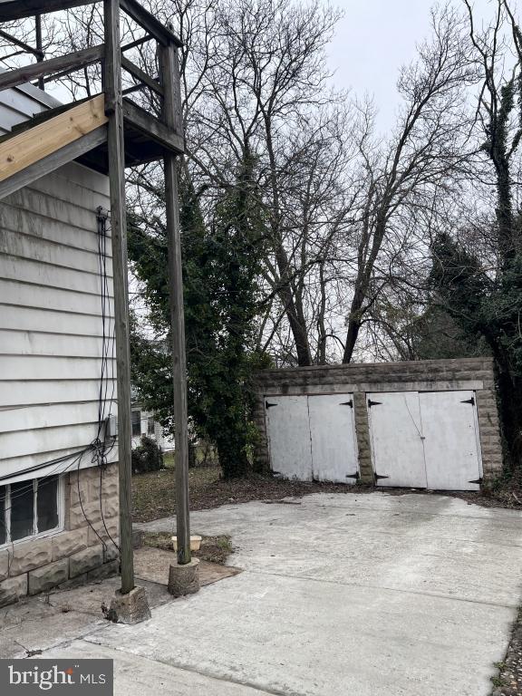 3005 Batavia Avenue Baltimore, MD 21214 - Photo 5 of 26 a view of a outdoor space