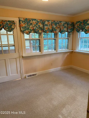 $269,500 | 203 Brentwood Drive North, Wilson, NC 27893