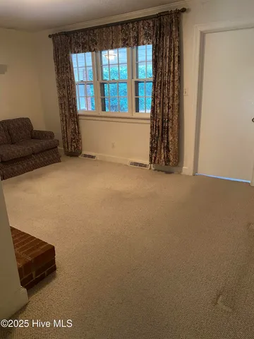 $269,500 | 203 Brentwood Drive North, Wilson, NC 27893