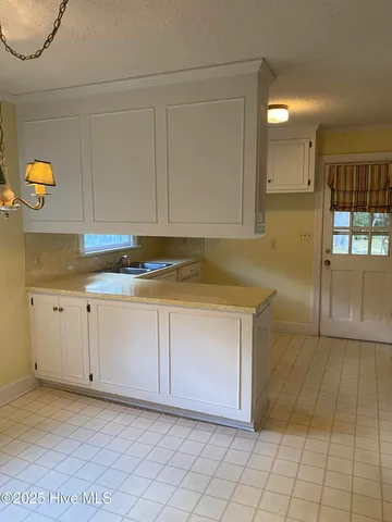 $269,500 | 203 Brentwood Drive North, Wilson, NC 27893