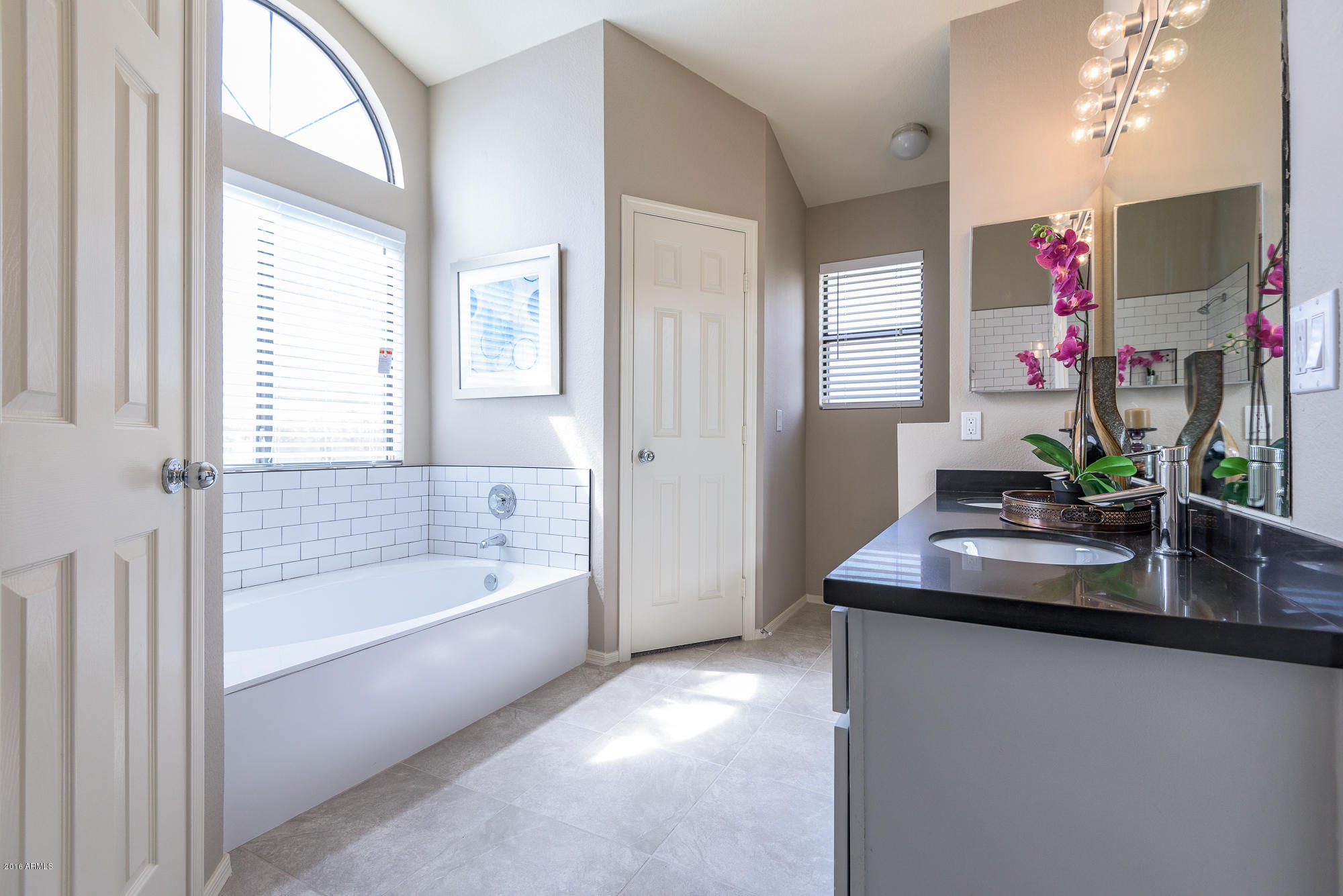 5650 East St John Road Scottsdale, AZ 85254 - Photo 17 of 28 17-stjohn