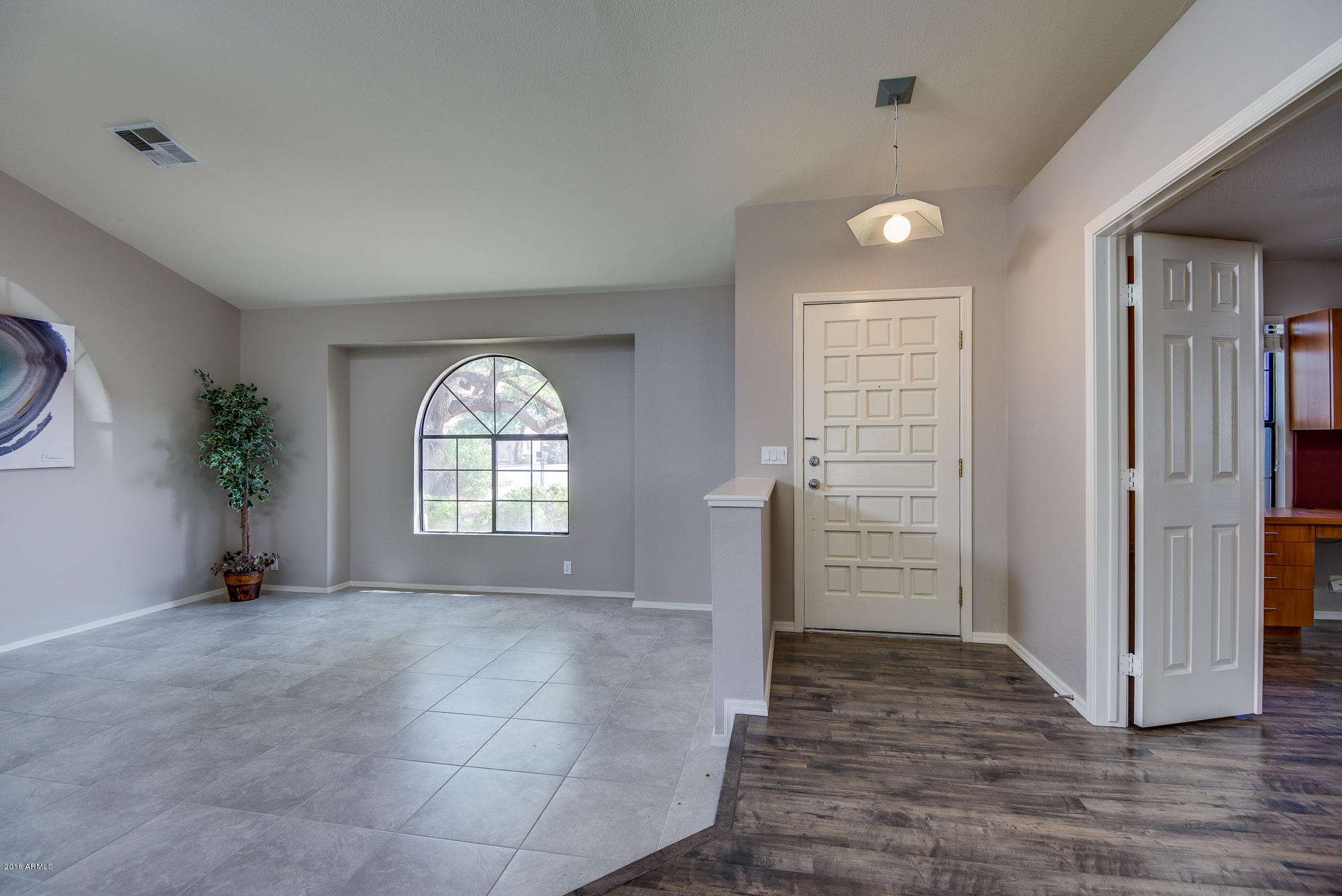 5650 East St John Road Scottsdale, AZ 85254 - Photo 4 of 28 4-stjohn
