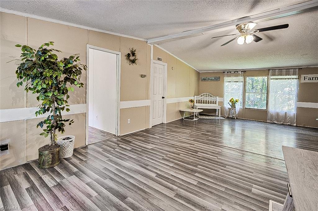 5001 Cashatt Road Trinity, NC 27370 - Photo 14 of 40