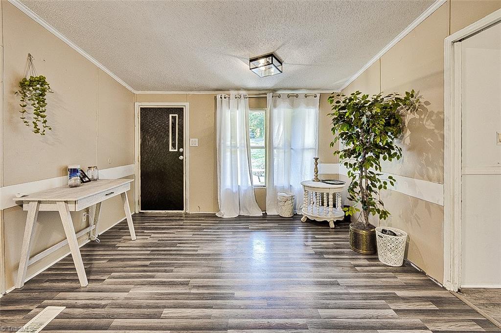 5001 Cashatt Road Trinity, NC 27370 - Photo 10 of 40